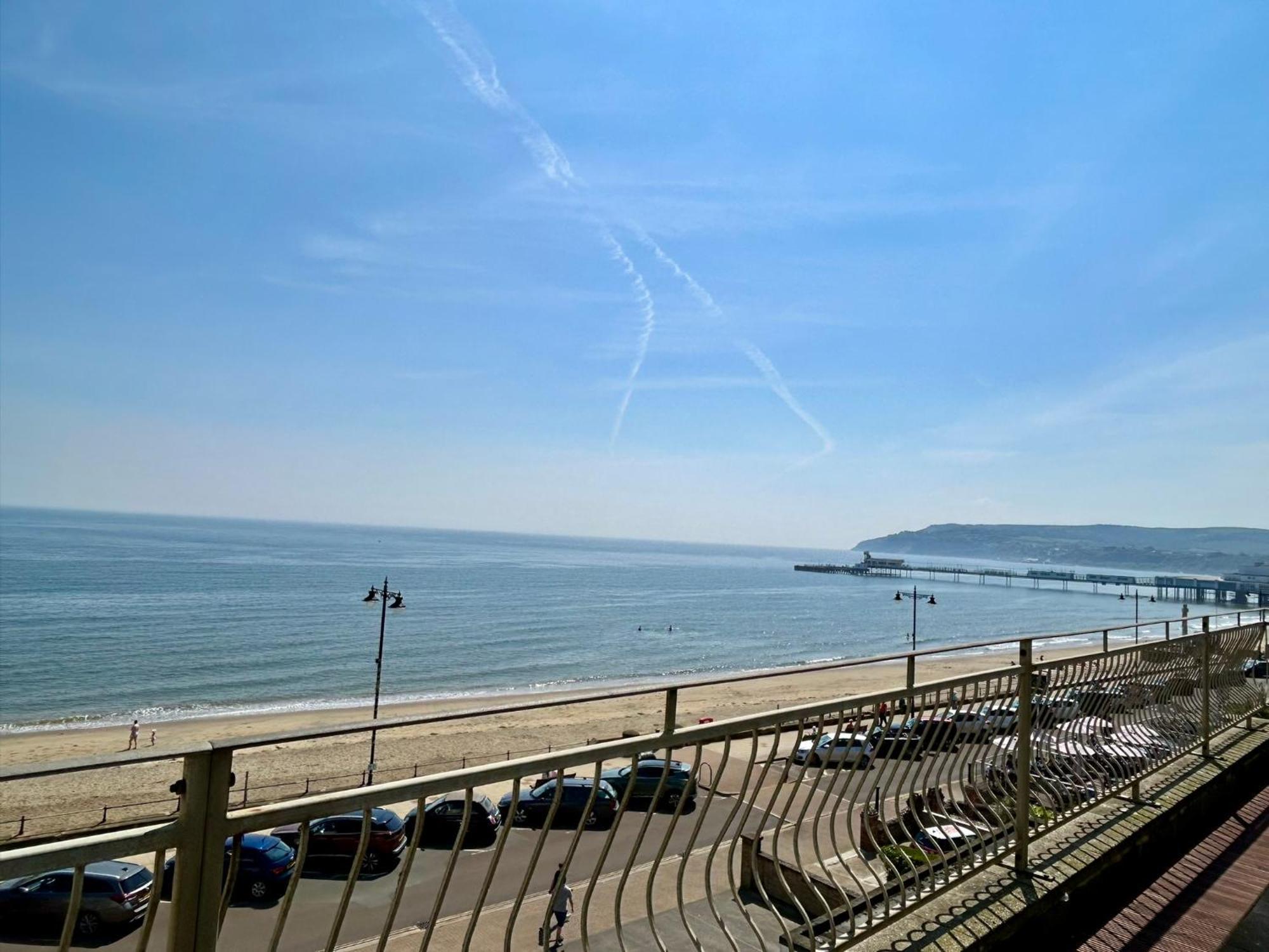 Bay View - Seafront, Sandown - Free Car Ferry For Bookings Of 3 Or More Nights, Subject To Availability מראה חיצוני תמונה