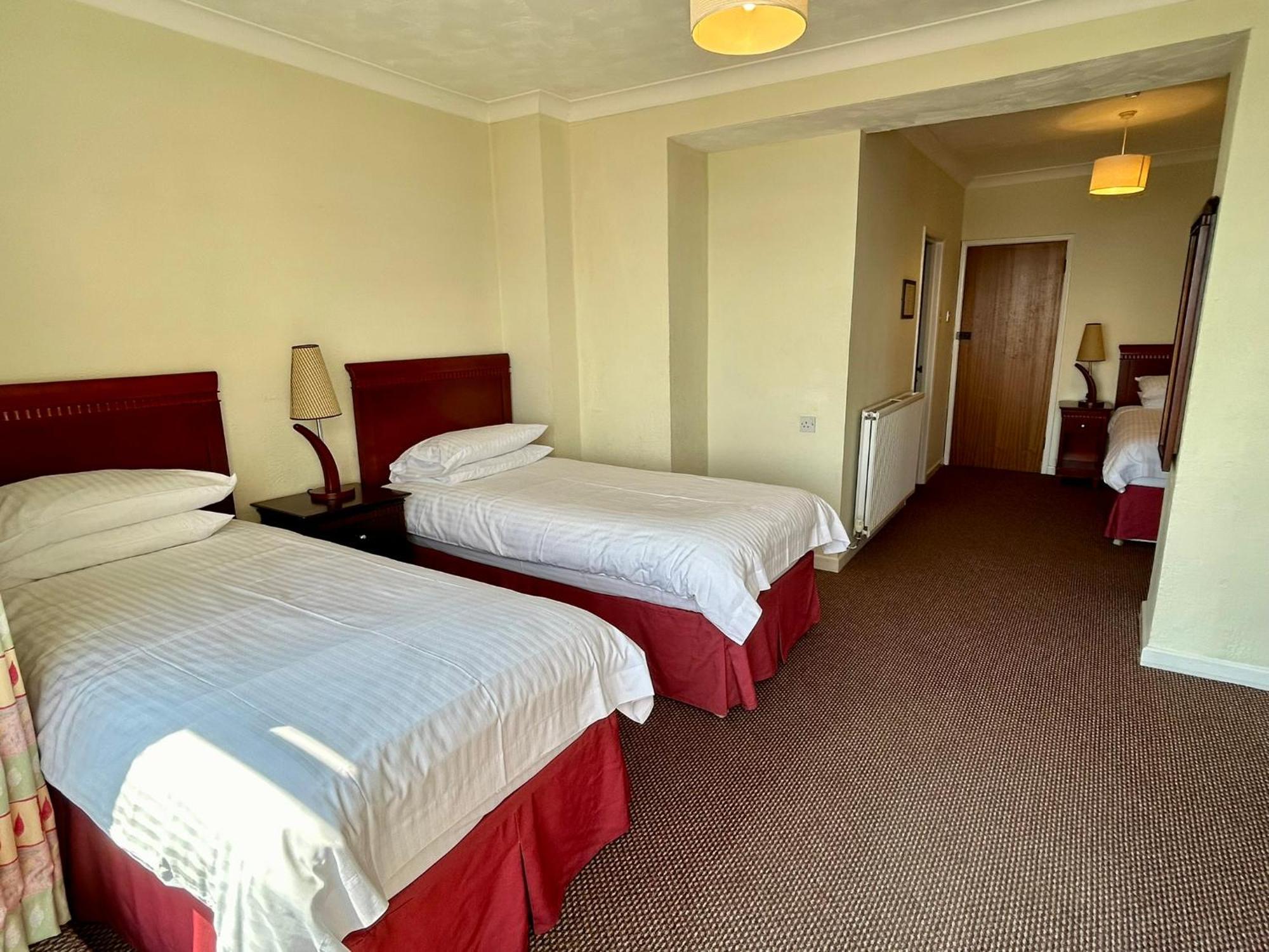 Bay View - Seafront, Sandown - Free Car Ferry For Bookings Of 3 Or More Nights, Subject To Availability מראה חיצוני תמונה