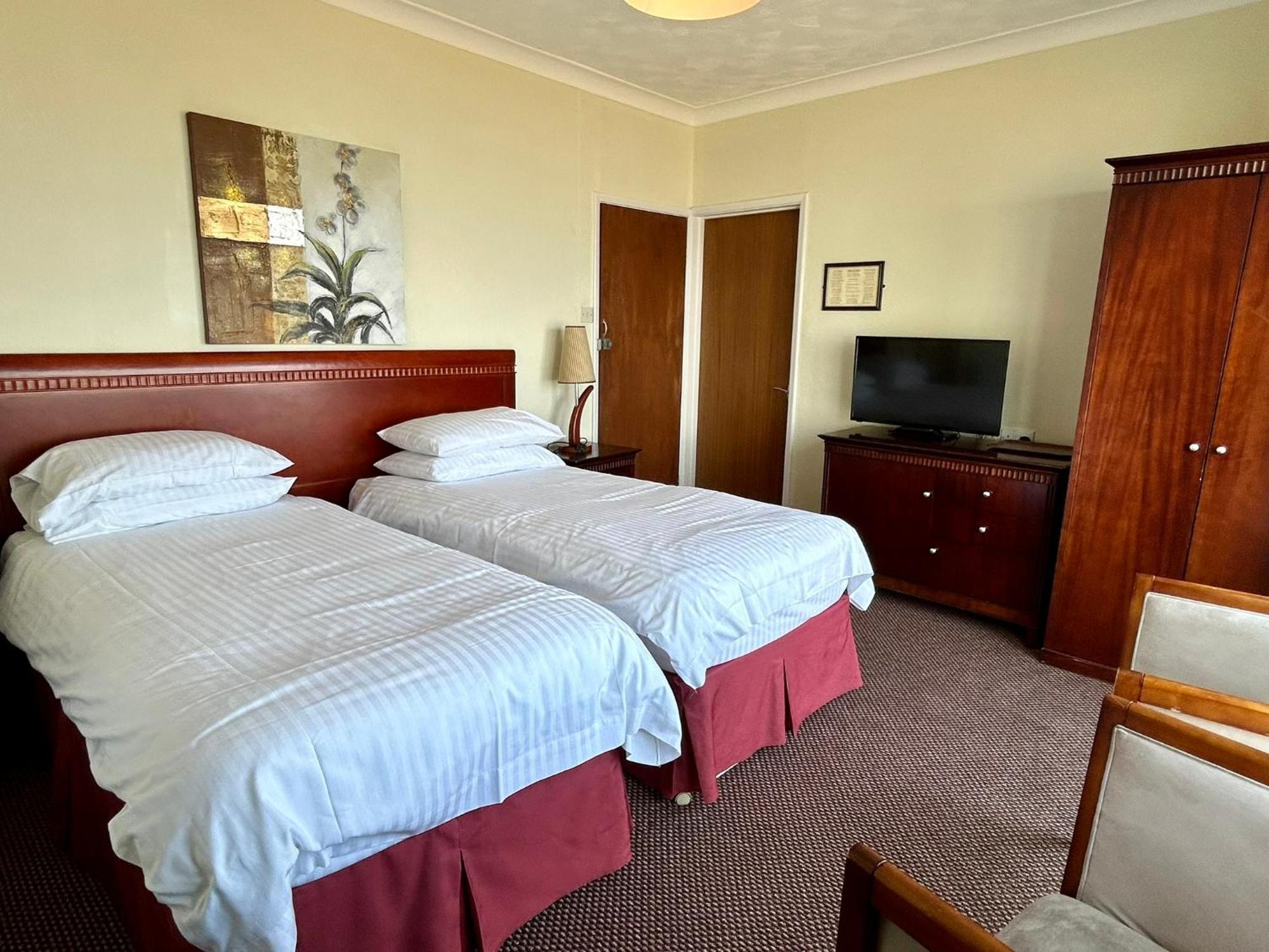 Bay View - Seafront, Sandown - Free Car Ferry For Bookings Of 3 Or More Nights, Subject To Availability מראה חיצוני תמונה
