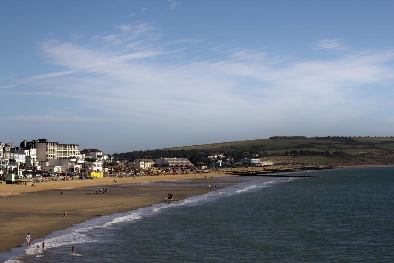 Bay View - Seafront, Sandown - Free Car Ferry For Bookings Of 3 Or More Nights, Subject To Availability מראה חיצוני תמונה
